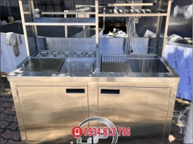 QUẦY BAR, QUẦY PHA CHẾ 1M2 CÓ KỆ PHÙ HỢP KHÔNG GIAN HẸP