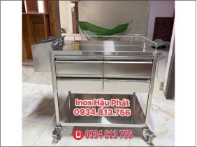 XE ĐẨY CẤP PHÁT THUỐC